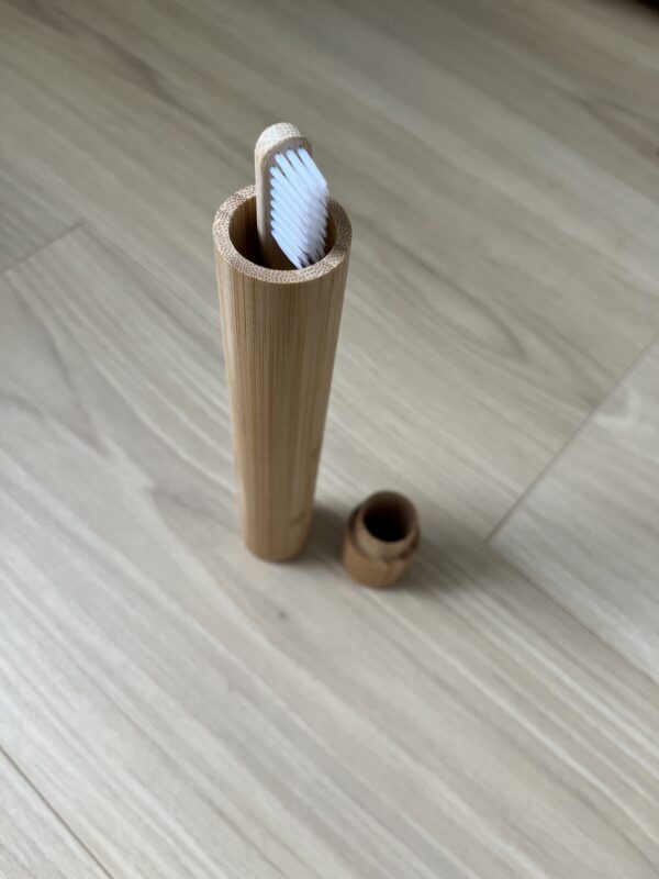 Étui à brosse à dents en bambou – Bambadia – Image 2